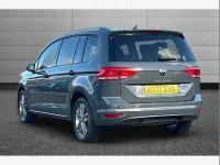 Usado VW Touran Match 150 HP (110 kW) 2025 Cinzento Monovolume