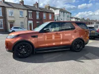 Used Land Rover Discovery HSE 254 HP (186 kW) 2017 Orange SUV