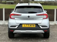 Used Renault Captur Version S 2021 Black/grey SUV