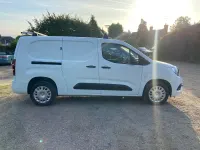 Used Vauxhall Combo Sportive 100 HP (73 kW) 2022 White MPV