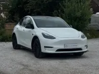 Used Tesla Model Y Long Range AWD 85 kW (116 HP) 2022 White SUV
