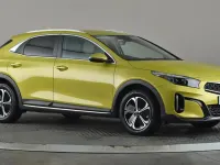Usado Kia XCeed 139 HP (102 kW) 2023 Amarelo SUV