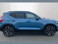 Usado Volvo XC40 Ultra 161 HP (118 kW) 2025 Azul SUV