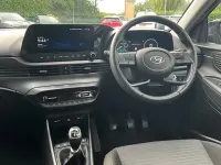 Used Hyundai i20 Premium 101 HP (74 kW) 2022 Blue Hatchback