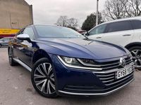 Begagnad VW Arteon Elegance 150 HK (110 kW) 2018 Blå Halvkombi