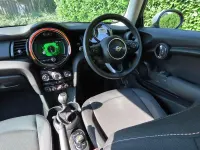 Used Mini ONE Classic 102 HP (75 kW) 2019 Pepper white Hatchback