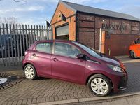 Used Peugeot 108 Active 68 HP (50 kW) 2014 Purple Hatchback