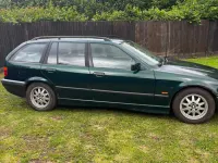 Used BMW 325 1998 Green Estate