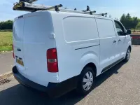 Used Citroën Dispatch 100 HP (73 kW) 2019 White MPV