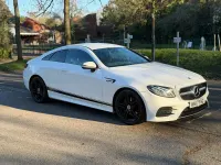 Gebraucht Mercedes E220 AMG line 2017 Weiß Coupé