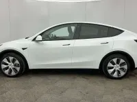 Used Tesla Model Y Standard Range 219 kW (299 HP) 2023 White SUV