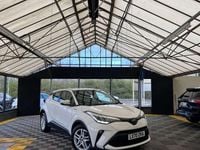 Used Toyota C-HR 122 HP (89 kW) 2020 White SUV