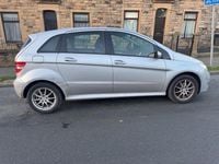 Usado Mercedes B170 2006 Prateado Monovolume