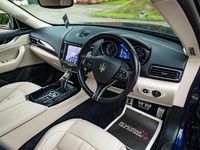 Used Maserati Levante 350 HP (257 kW) 2018 Blue SUV