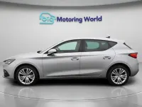 Used Seat Leon SE Dynamic 110 HP (80 kW) 2021 Silver Hatchback