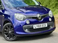 Used Renault Twingo Iconic 70 HP (51 kW) 2016 Mauve/purple Hatchback