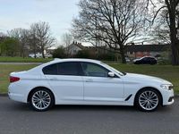 Gebraucht BMW 520 Comfort Edition 2017 Weiß Limousine