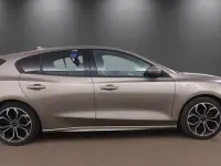 Used Ford Focus ST-Line X 182 HP (133 kW) 2019 Silver Hatchback