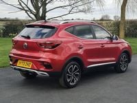 Used MG ZS Exclusive 106 HP (77 kW) 2024 Red SUV