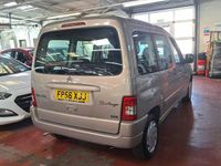 Używany Citroën Berlingo 75 KM (55 kW) 2006 Beżowy Minivan