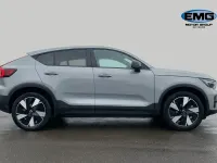Usado Volvo EC40 Core 175 kW (238 HP) 2024 Cinzento SUV