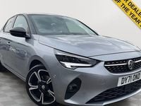 Usado Vauxhall Corsa Edition 101 HP (74 kW) 2022 Cinzento Citadino