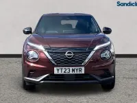 Begagnad Nissan Juke N-Connecta 143 HK (105 kW) 2023 Röd SUV