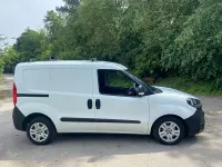 Used Fiat Doblò 95 HP (69 kW) 2018 White MPV