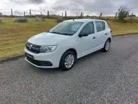 Używany Dacia Sandero Essentiel 90 KM (66 kW) 2018 Biały Hatchback