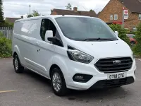 Used Ford Transit Custom Limited 130 HP (95 kW) 2018 White Van
