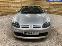 Usado MG F 134 HP (98 kW) 2003 Prateado Cabrios