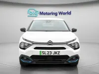 Używany Citroën e-C4 Shine 100 kW (136 KM) 2023 Hatchback