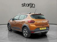 Used Dacia Sandero Prestige 90 HP (66 kW) 2022 Orange SUV