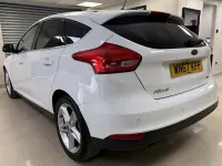 Used Ford Focus Titanium 125 HP (91 kW) 2017 White Hatchback