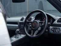 Used Porsche 718 Cayman 2018 White Coupe