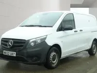 Begagnad Mercedes Vito Progressive 2022 Vit Van