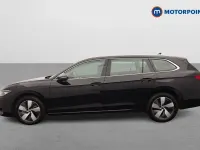 Used VW Passat Life 204 HP (150 kW) 2025 Black Estate