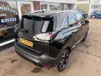 Usado Vauxhall Crossland Ultimate 130 CV (95 kW) 2023 Negro SUV