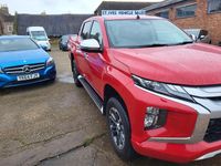 Used Mitsubishi L200 150 HP (110 kW) 2021 Red Pickup