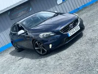 Used Volvo V40 R-Design 115 HP (84 kW) 2014 Blue Hatchback