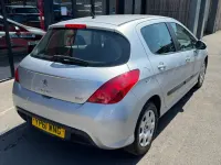 Used Peugeot 308 Access 98 HP (72 kW) 2012 Silver Hatchback