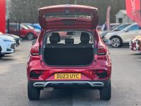 Used MG ZS Excite 111 HP (81 kW) 2023 Red SUV