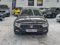 Usado VW Passat Business 150 HP (110 kW) 2019 Cinzento Sedan
