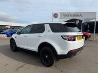 Used Land Rover Discovery Sport SE 180 HP (132 kW) 2017 White SUV
