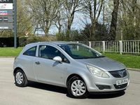 Begagnad Vauxhall Corsa 2009 Silver Halvkombi