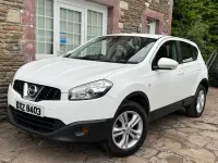 Used Nissan Qashqai Acenta 2013 White SUV