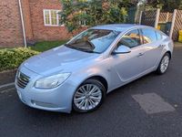 Begagnad Vauxhall Insignia 2013 Silver Halvkombi