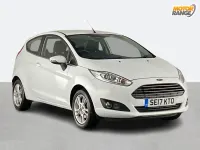 Used Ford Fiesta Zetec 82 HP (60 kW) 2017 White Hatchback