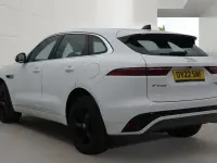 Second-hand Jaguar F-Pace R-Dynamic 404 CP (297 kW) 2022 Alb SUV