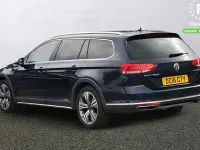 Used VW Passat 150 HP (110 kW) 2016 Blue Estate